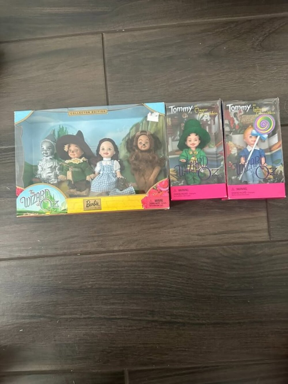 Wizard of Oz Barbie Collector Gift Set + Tommy Munchkin Dolls (3) – Collector Ed